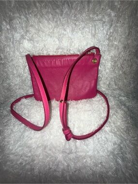 CELINE PINK LEATHER CROSSBODY 💕